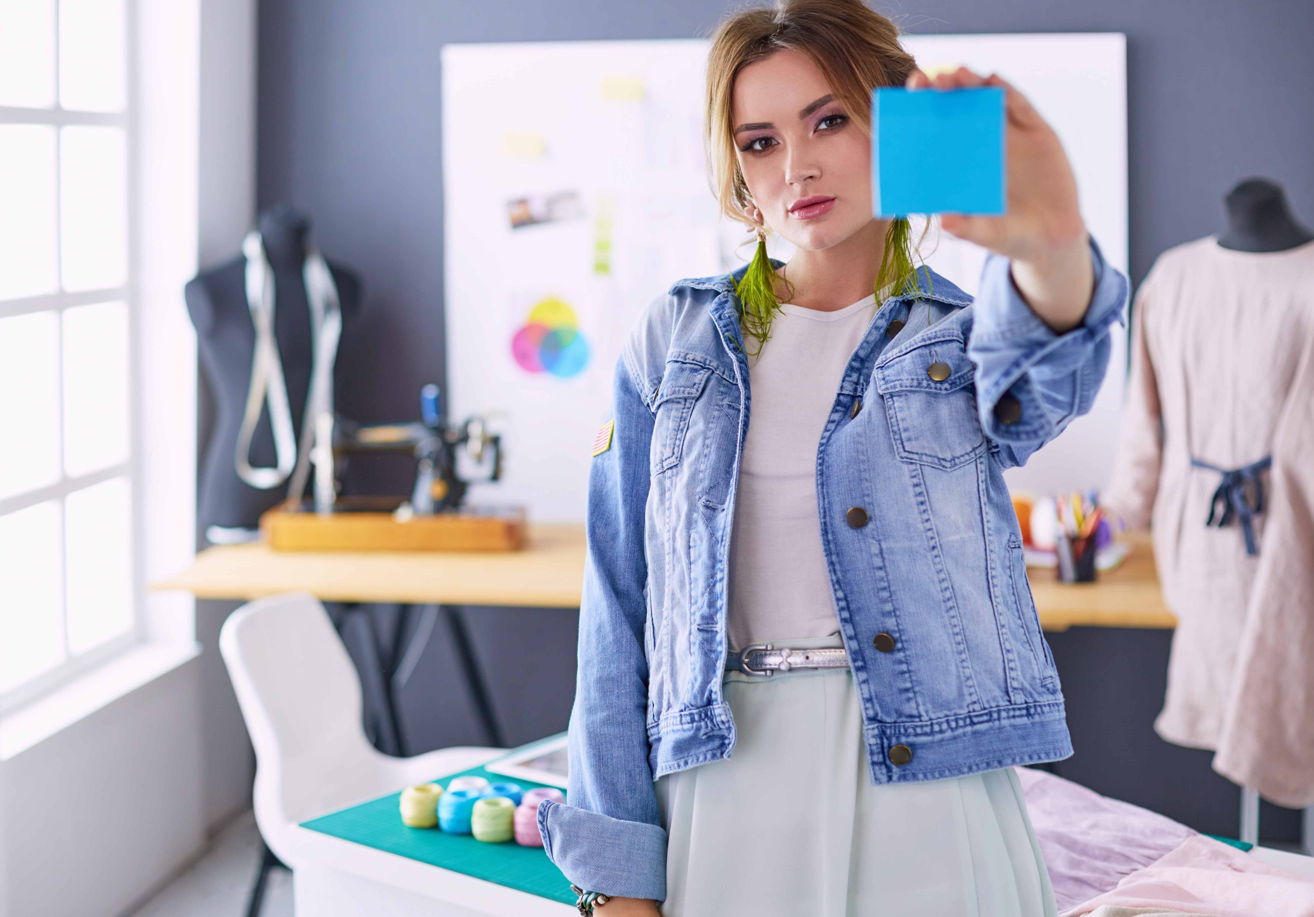 Как выбрать формат и стиль обложки: советы и примеры